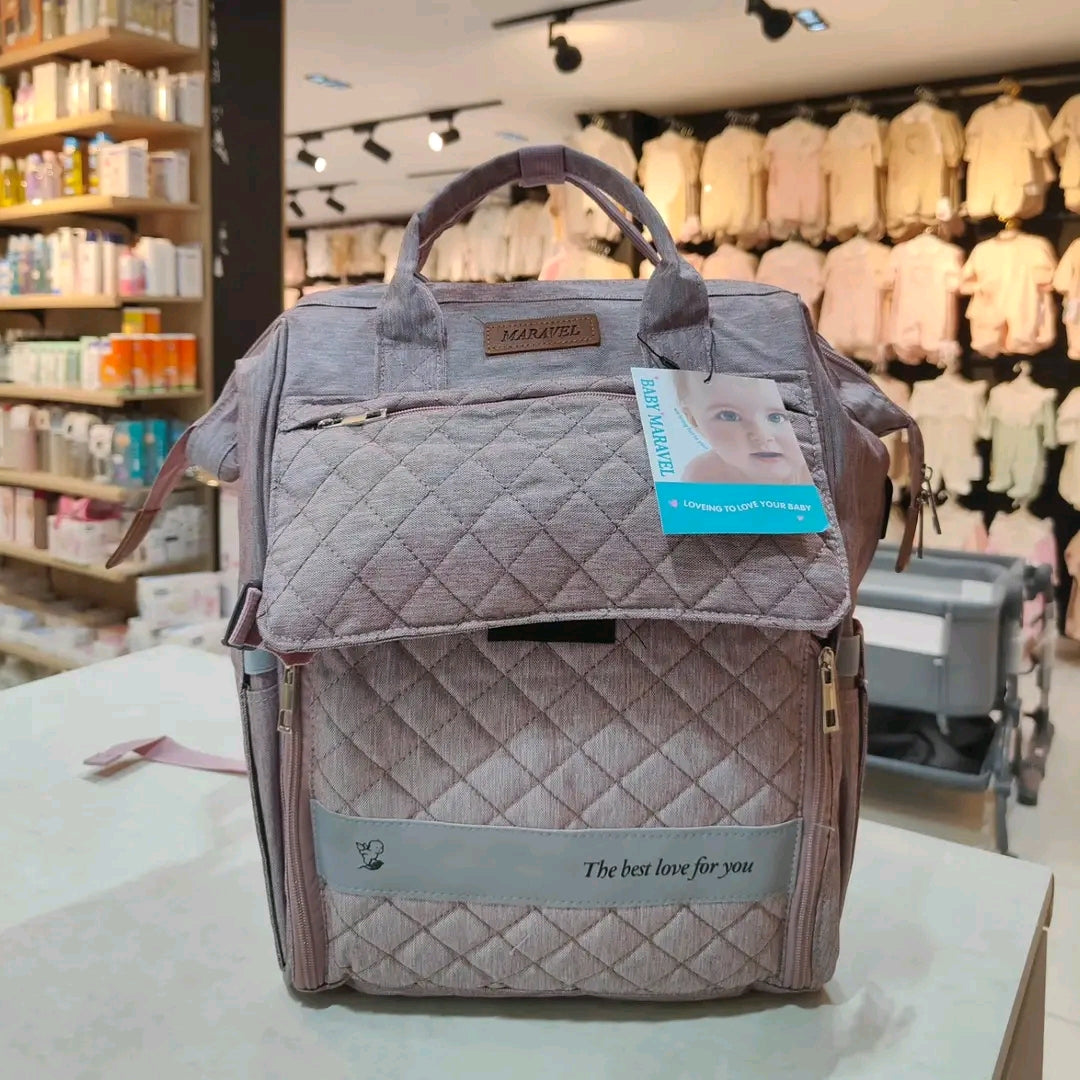 حقيبة الأمومة مع حامل الطفل المدمج